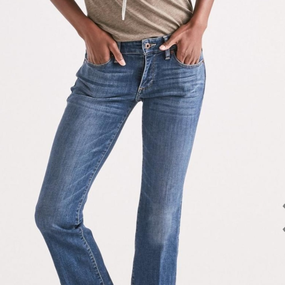 Lucky Brand Women's Mid Rise Sweet Bootcut Jeans